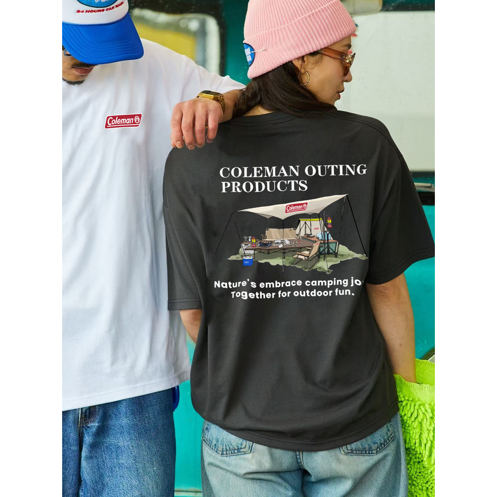 เสื้อยืดแขนสั้นแบรนด์ Coleman tide unisex ผ้าฝ้าย 100% แขนสั้นใหม่แคมป์ปิ้งเสื้อผ้าคู่หลวมกลางแจ้ง