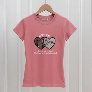 เสื้อยืดเข้ารูป เสื้อรัดรูป ทรง คอกลมแขนสั้น *สกรีนทรงสวย งานตามหา ผ้ายืดร่องคอตต้อน และบางตะกร้ามีเนื้อท็อฟดาย