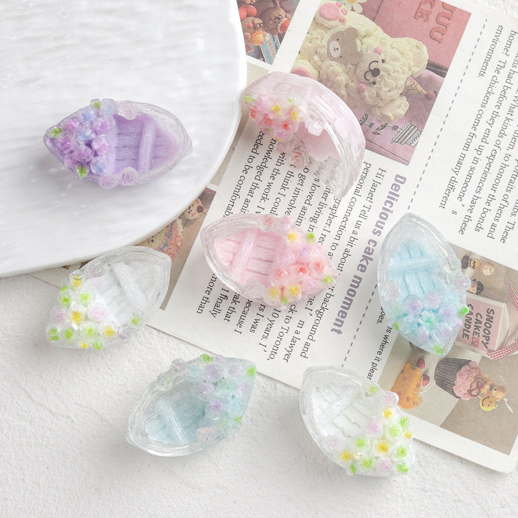 8ชิ้น โปร่งใสดอกไม้เรือโรแมนติกหวานเรซิ่นเสน่ห์สําหรับ ทําเอง (10-422)