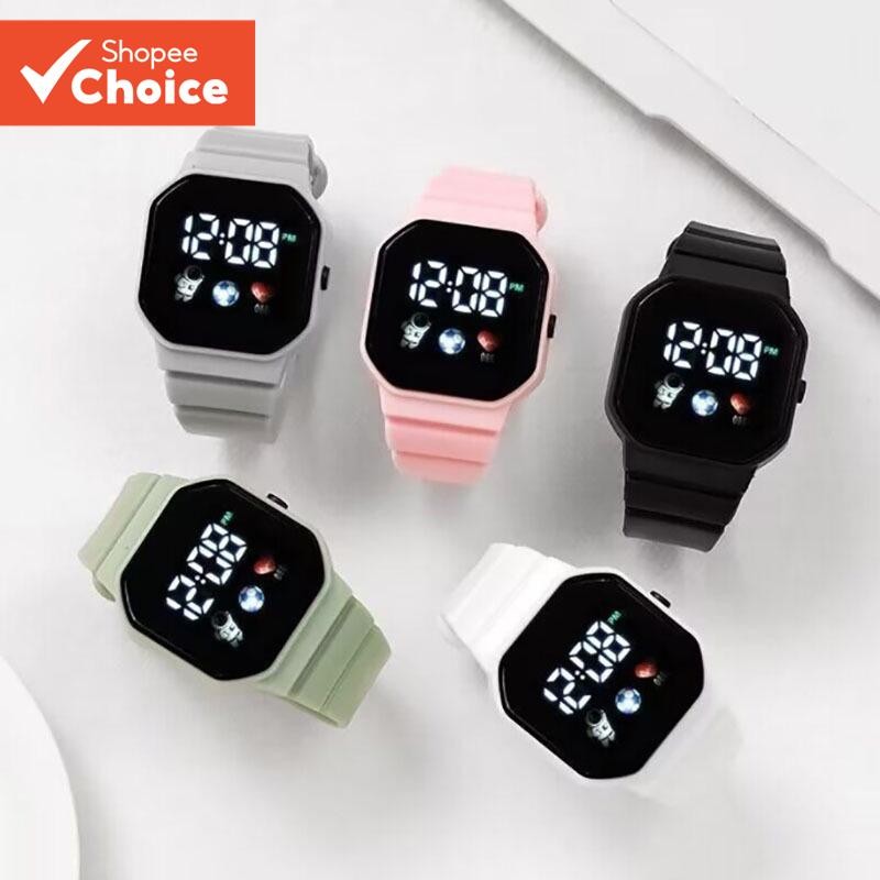Womens Space Themed Digital LED Watch สไตล์ฮาราจูกุนักเรียนอินเทรนด์ Chic Daily Wear นาฬิกาข้อมือ