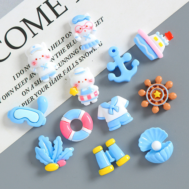 ชุดเรซิ่นอุปกรณ์ทำเอง 10 ชิ้น การ์ตูนน่ารัก สำหรับครีม กาว เคสโทรศัพท์ กิ๊บ ตู้เย็น สติกเกอร์ และเครื่องประดับ