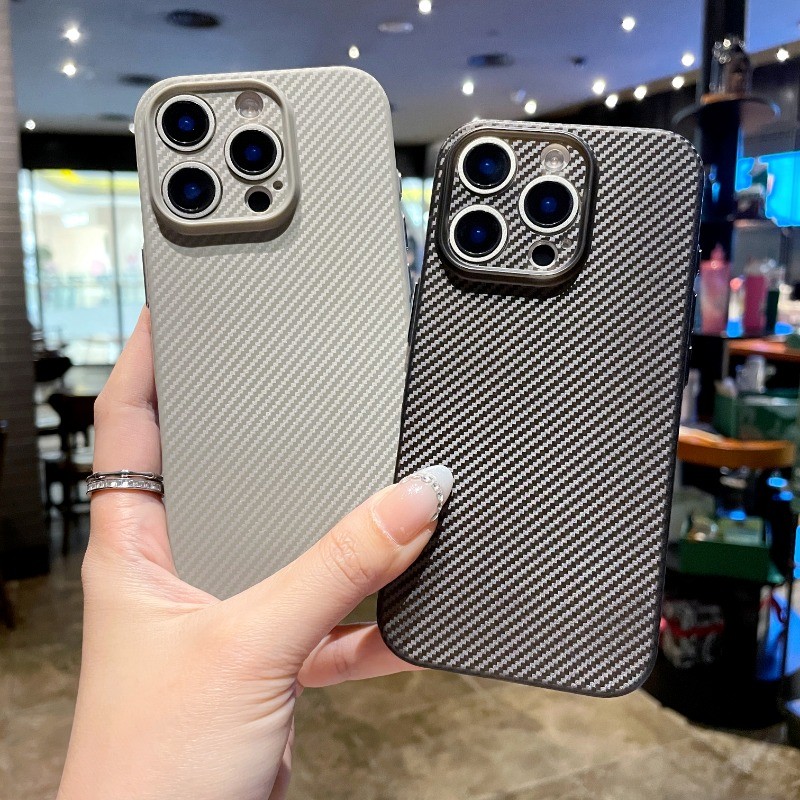 HOCE คาร์บอนไฟเบอร์ตารางรูปแบบเคสโทรศัพท์สําหรับ IPhone 17 16 15 14 13 12 Pro Max 16E PC Ultra-Thin PC ฝาครอบกรณี ราคา ถูกที่สุด ดีลบีเคเค แกลเลอรีภาพที่ 5