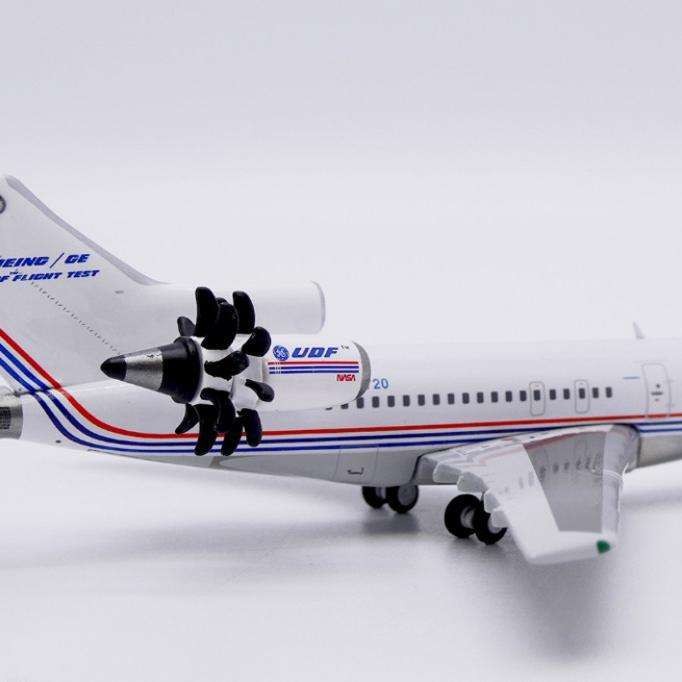 พร้อมสต็อก JC Wings 1: 400 เครื่องทดสอบรุ่นเดิม B727-100 N32720 รุ่นโลหะผสม