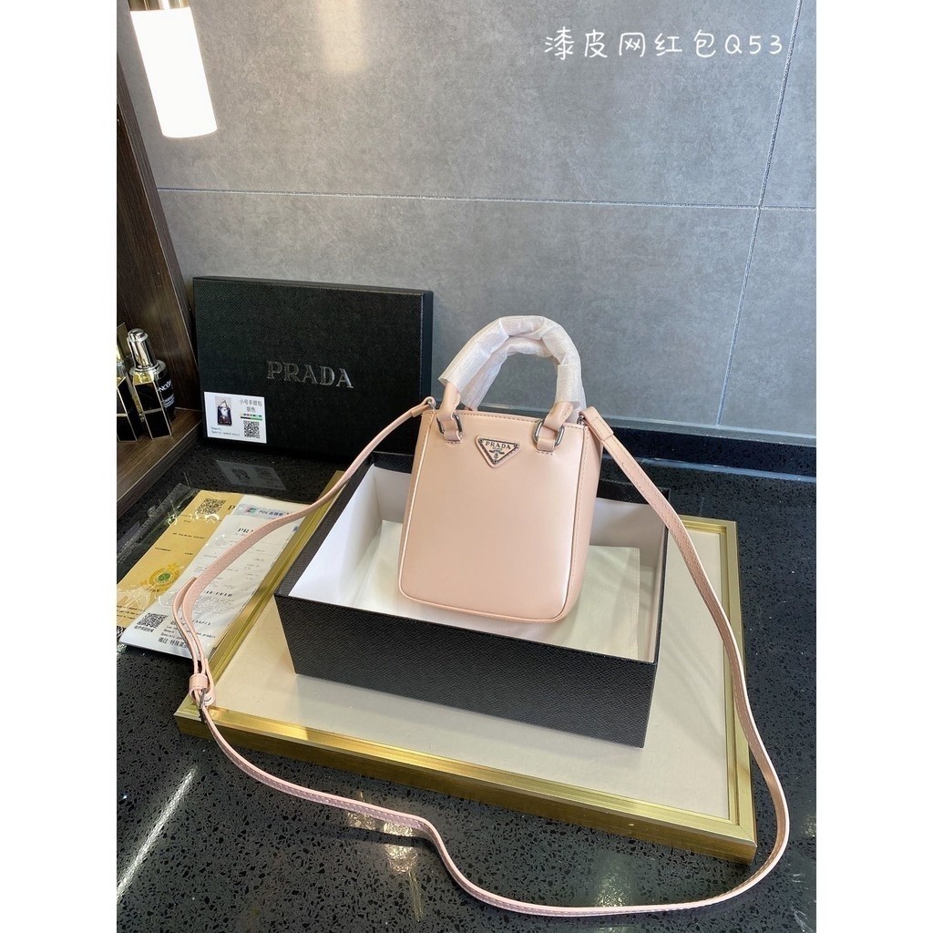 สามเหลี่ยมคลาสสิก woMen Begs leather 5 สี Mini HandBegs + กล่องบรรจุฟรี (el105-0)