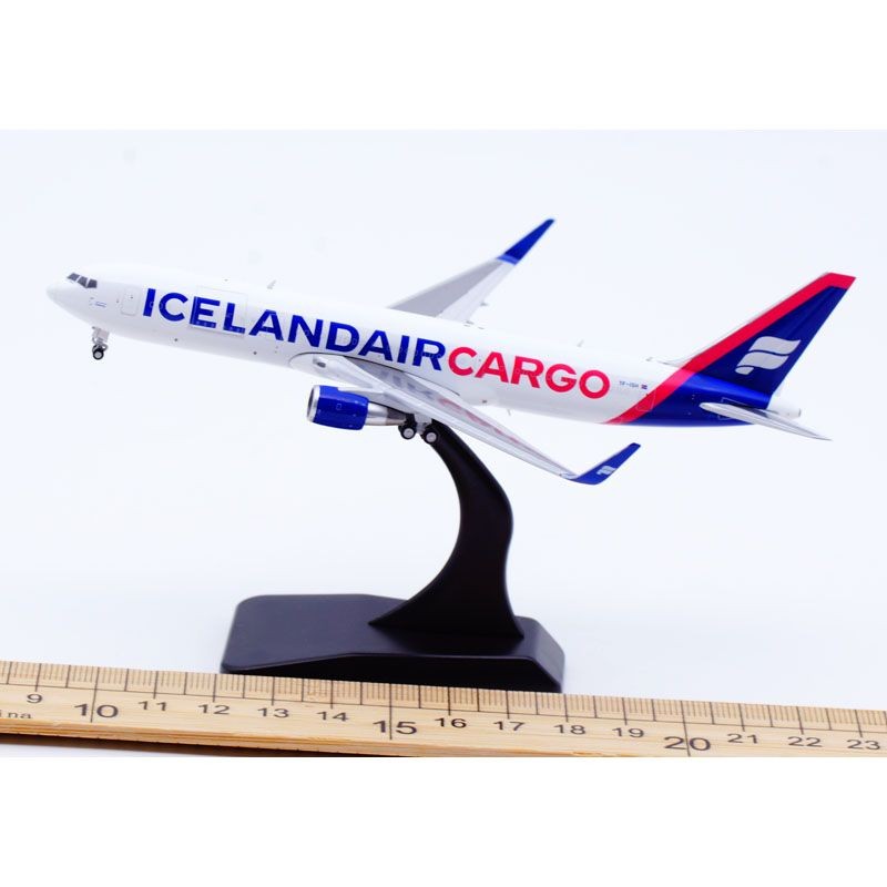 1: 400 JC Wings Alloy Airliner รุ่น Iceland Air B767-300ER TF-ISH