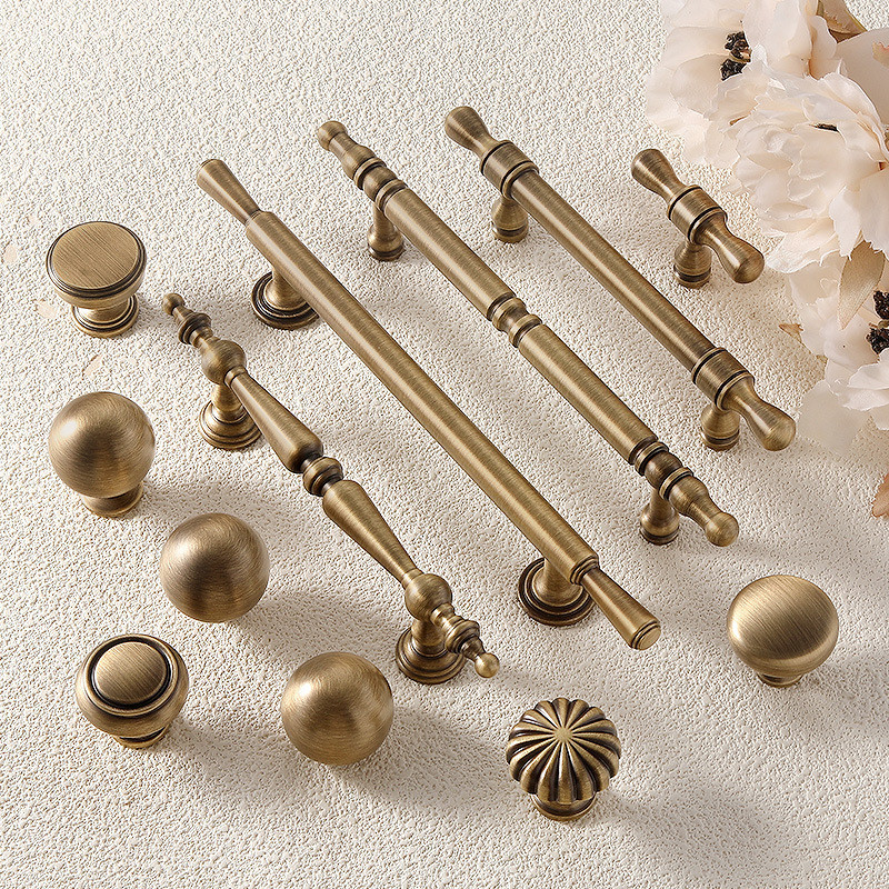 ที่จับประตูตู้ทองเหลืองสีบรอนซ์ ที่จับตู้สไตล์อเมริกันวินเทจ ที่จับลิ้นชักกลมรูเดียว ที่จับตู้เสื้อผ้าสีบรอนซ์