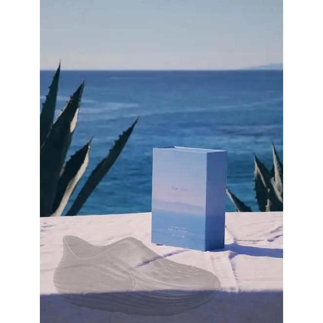 ReactX Rejuven8 Hole Shoes Slip-On Sandals Wading Shoes Men Women Series