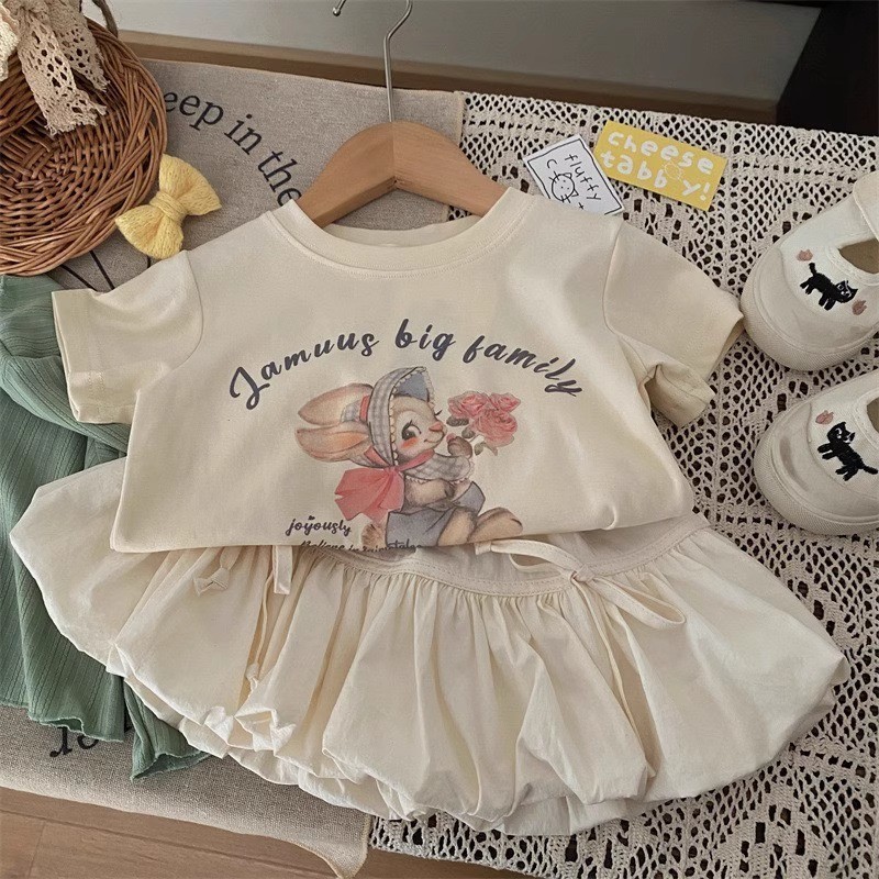 ฤดูร้อนใหม่ เสื้อยืดแขนสั้นพิมพ์ลายการ์ตูนหวานน่ารักสไตล์เกาหลีสำหรับเด็กผู้หญิง ผ้าฝ้ายแท้ แขนสั้น
