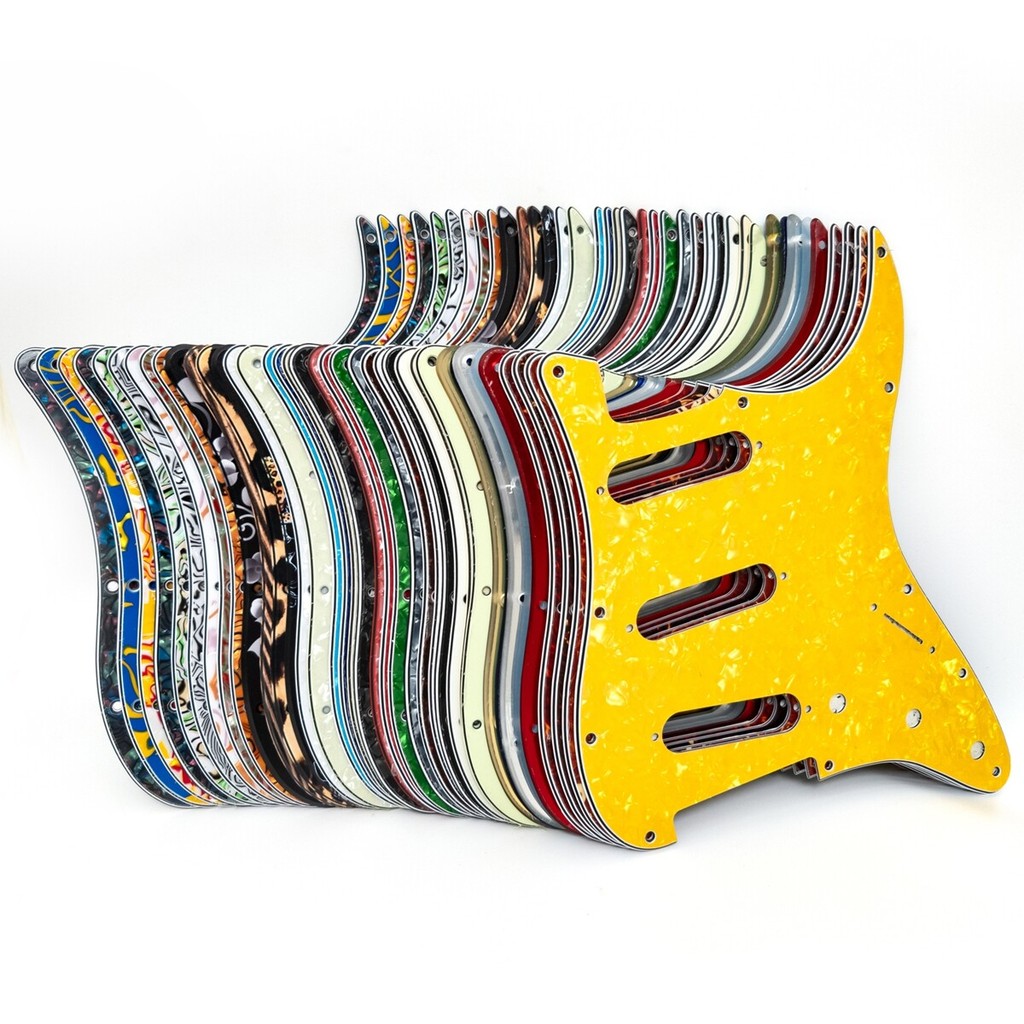 Fender Stratocaster SSS Pickguard 11 Screw Hole 38 รูปแบบสีให้เลือก