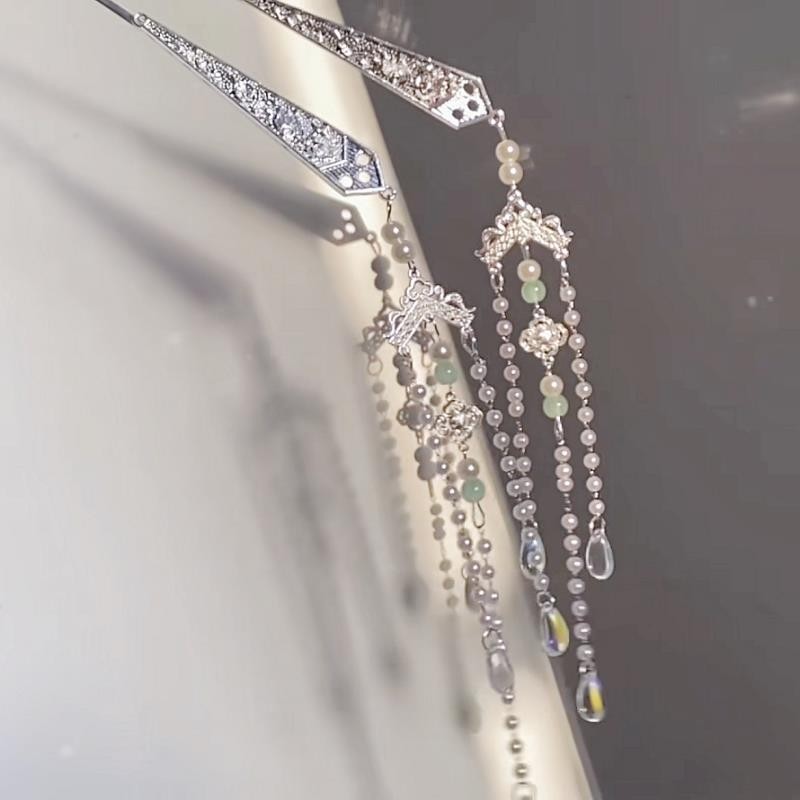 Silver Hairpin พู่ขั้นตอนเขย่า Hairpin Ming Made Hanfu Headdress Tang สไตล์ Retro Hairpin Hairpin Niche High-End Sense 6.19r