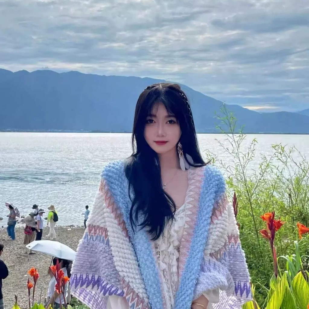 旅游刘亦菲丽江斗篷同款大理围巾披肩云南西藏拍照民族披风外套Tourist Liu Yifei Lijiang Cape Same Style Dali Scarf20250530