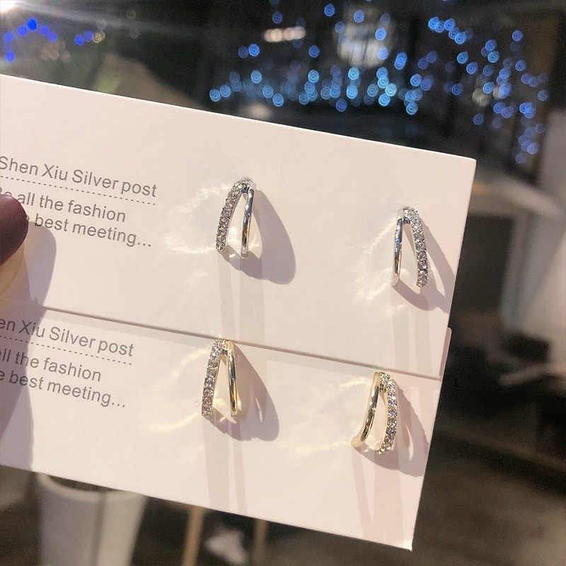 ต่างหูแฟชั่น สไตล์เกาหลี ประดับเพชร พร้อมส่ง