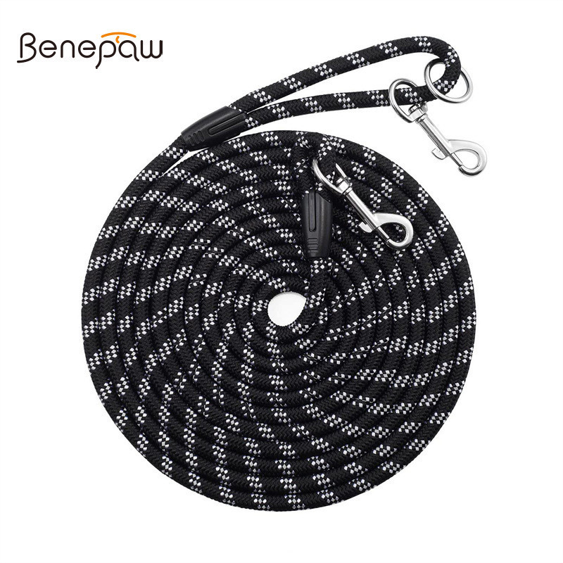 Benepaw สายจูงเชือกสุนัขน้ําหนักเบาทนทานความแข็งแรงสูงเย็บสะท้อนแสงโพลีเอสเตอร์ทนต่อการสึกหรอเพื่อความปลอดภัยในยามค่ําคืน 360° ตะขอหมุนหมุนหมุนสําหรับฝึกซ้อมเดินป่าและกลางแจ้ง