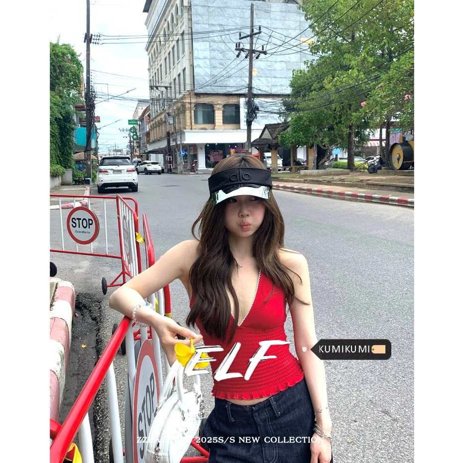 เสื้อกั๊กกอดลูกไม้สาวเผ็ดแรงบันดาลใจจากการออกแบบ