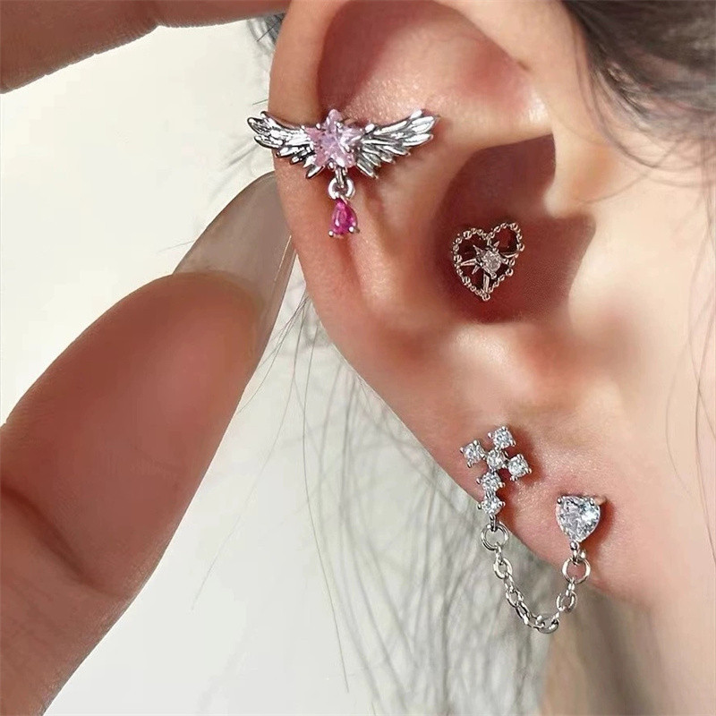ต่างหู Earbone ไขว้หัวใจ Rhinestone โลหะผสมยอดนิยมสําหรับผู้หญิง