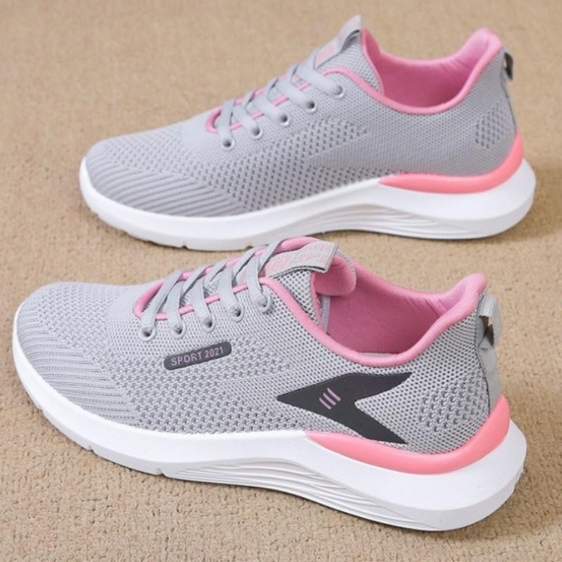 รองเท้ากีฬาสตรี 2025 Four Seasons รองเท้าวิ่งลำลองน้ำหนักเบาที่ทันสมัยและอเนกประสงค์