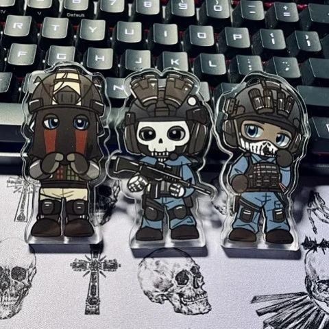 Call of Duty เกมอุปกรณ์ต่อพ่วงอะคริลิคการ์ดยืน Konig Ghost Keegan ให้ของขวัญให้เพื่อน