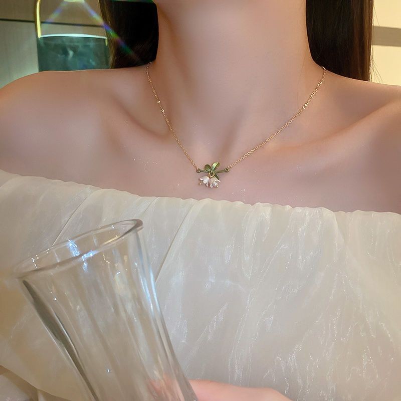 💖Bonnie💖สร้อยข้อมืด สร้อยคอ ลายดอกไม้มินิมอลประดับไข่มุกจําลอง สวยหรู สไตล์ฝรั่งเศส วินเทจ สําหรับผู้หญิง - รูปที่ 4