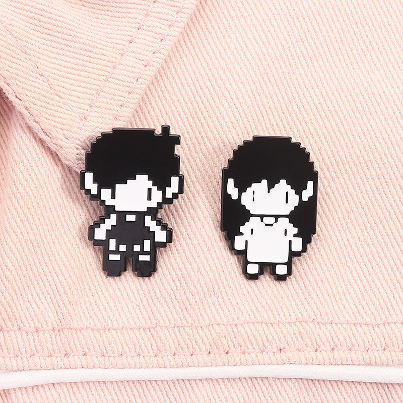 Black White Pixel Villain Game OMORI เข็มกลัดป้ายโลหะ