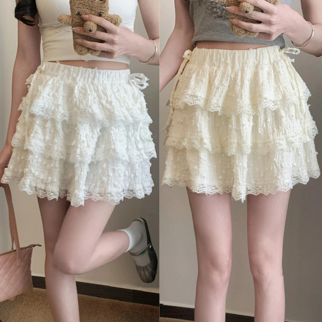 Kaekai พร้อมส่ง กระโปรงสั้น ทรงขนมชั้น ปักลวดลายลูกไม้ สม็อคหลัง ยืดได้เยอะ ขอบแต่งเชือกผูกโบว์ มีซับในกางเกง
