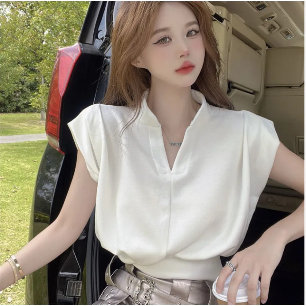 ลมขี้เกียจสไตล์สั้นปลอกคอเปิดครึ่งเสื้อยืด ภาษาฝรั่งเศสเอวปิดกุดเวลาว่างคอวีเสื้อกั๊กด้านบน จัดส่งในกรุงเทพฯ - รูปที่ 4