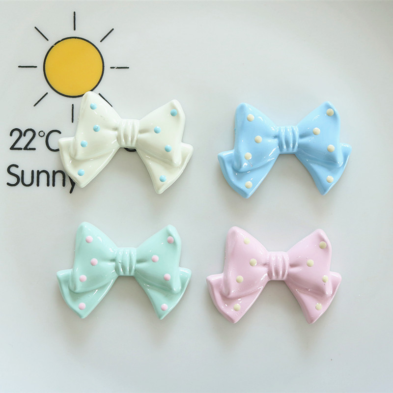10pcs Mini Kawaii ผีเสื้อโบว์แบนกลับ Cabochons สมุดภาพ Diy Party Hairpin อุปกรณ์เสริมตกแต่งบ้านหัตถกรรม