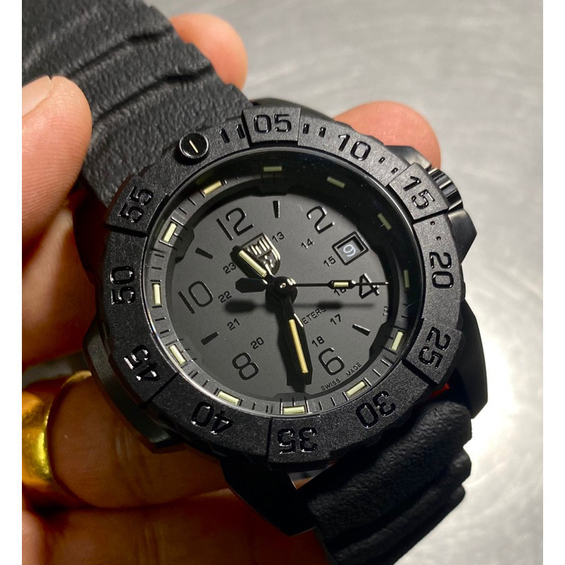 Luminox นาฬิกาข้อมือ NAVY SEAL STEEL RSC รุ่น XS.3251.CB ซีรีย์ Navy SEAL RSC 3250