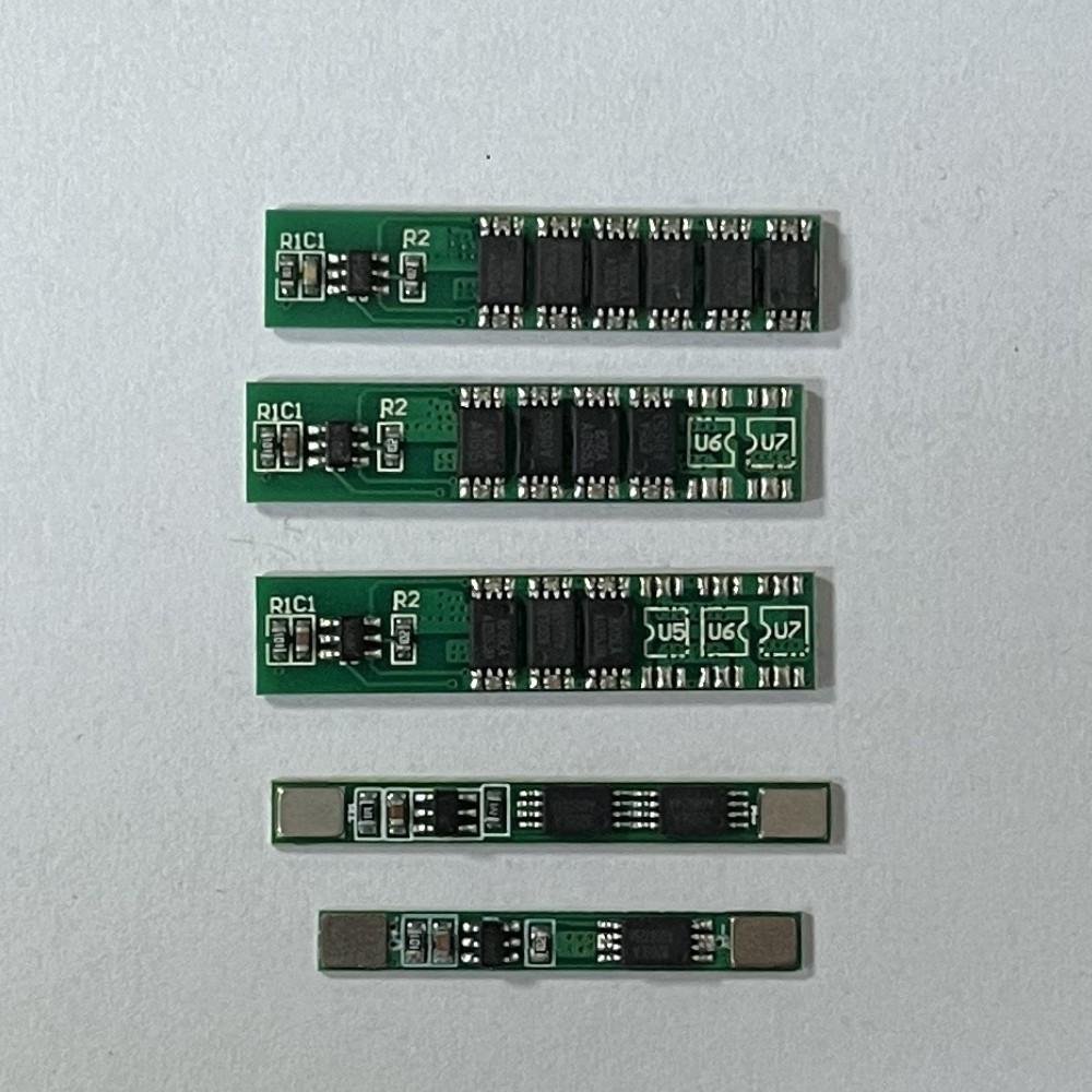 18650 แบตเตอรี่ลิเธียม Overcharge Overdischarge Overdischarge วงจรสั้นชาร์จแผ่นป้องกัน 1/2 String 3.7/12