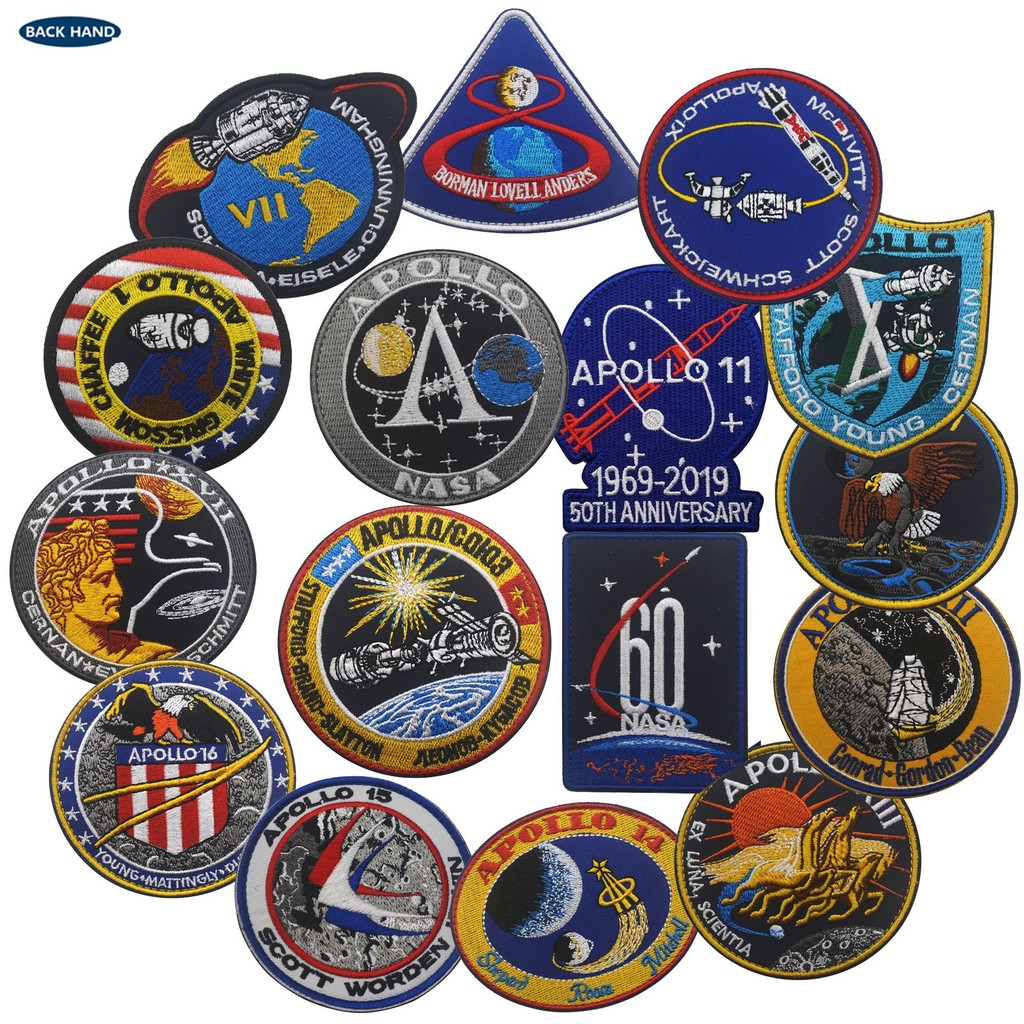 ในสต็อก patch คริสตัลเพชร patch ตีนตุ๊กแก ธงราชนาวี รีดติดเสื้อ  ป้ายแฟชั่น ป้ายติดเวลโคร ป้ายโลโก้ 