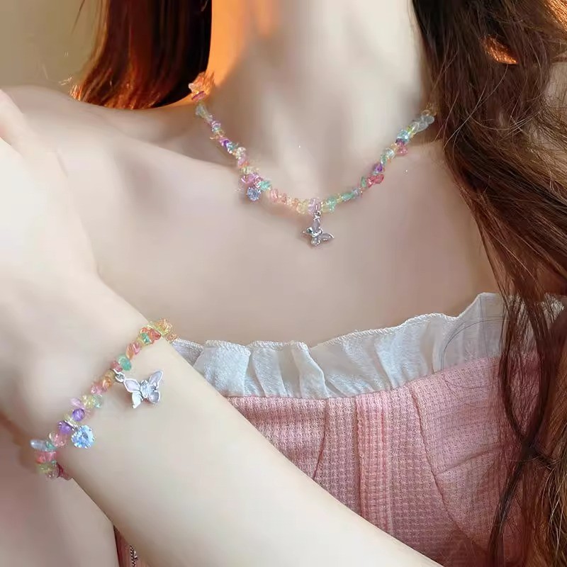 เกาหลีแฟชั่นที่มีสีสันผีเสื้อลูกปัดสร้อยคอนักเรียนหญิงของขวัญวันเกิด