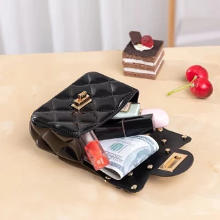 BM-shop2 :ของขวัญวันเด็ก-ฤดูร้อน PVC Jelly Shell กระเป๋า Crossbody กระเป๋าถือสําหรับเหตุการณ์ปาร์ตี้วันหยุด-DD552
