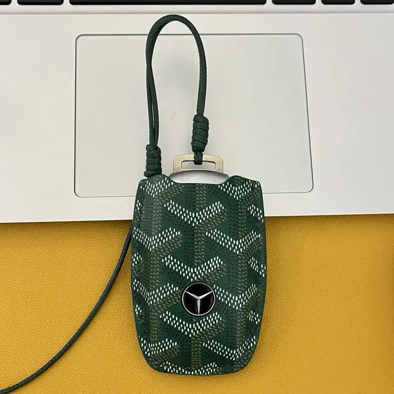 2024 Mercedes-Benz glc300l เคสกุญแจ C260L ผู้ชาย E300L รถ C200พวงกุญแจเทรนด์ E-Class C-Class กระเป๋า