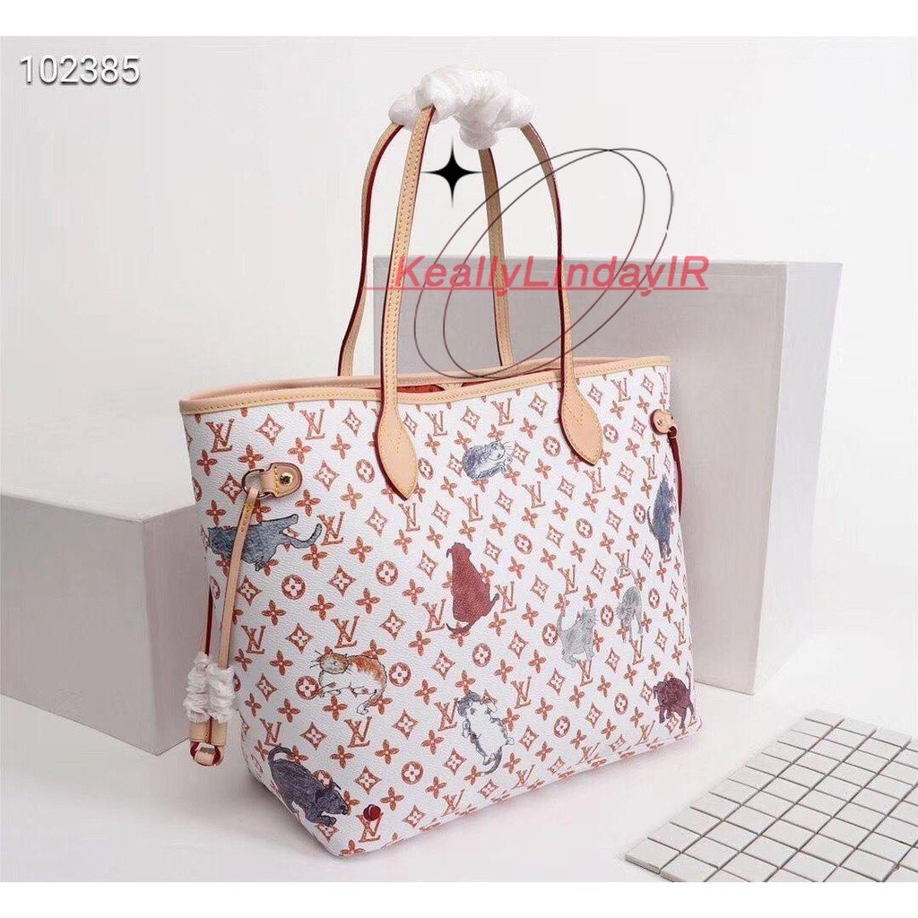 Louis Vuitton women's bag LV bag chain bag messenger bag LV envelope bag chain bag shoulder bag clut