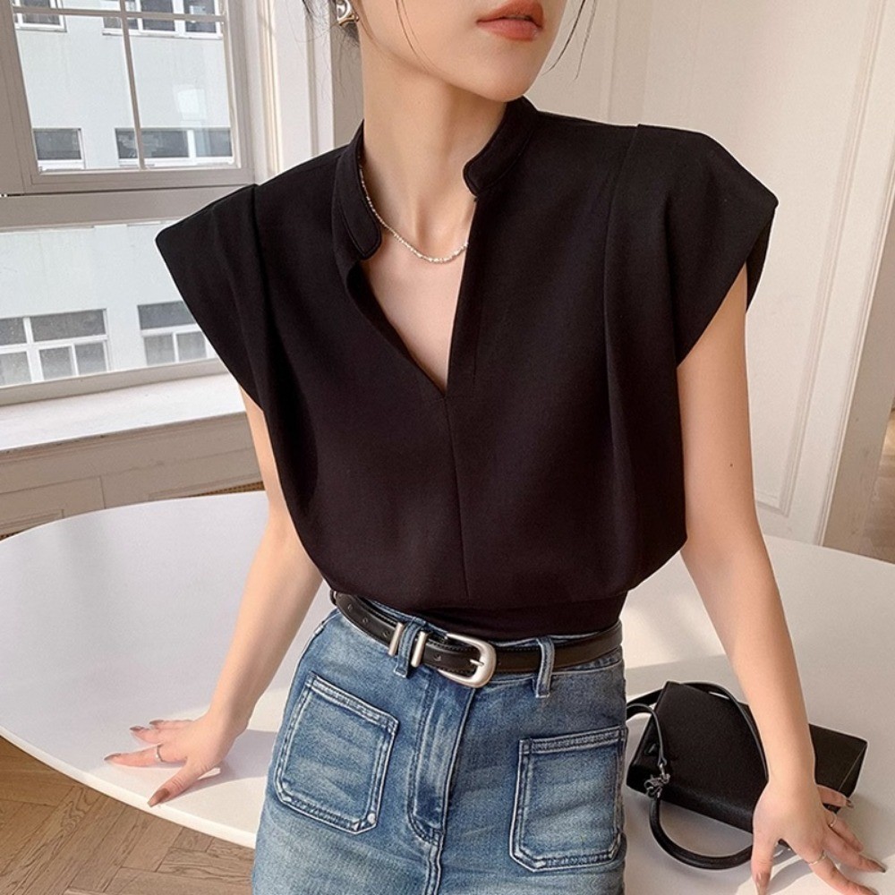 ลมขี้เกียจสไตล์สั้นปลอกคอเปิดครึ่งเสื้อยืด ภาษาฝรั่งเศสเอวปิดกุดเวลาว่างคอวีเสื้อกั๊กด้านบน จัดส่งในกรุงเทพฯ - รูปที่ 2