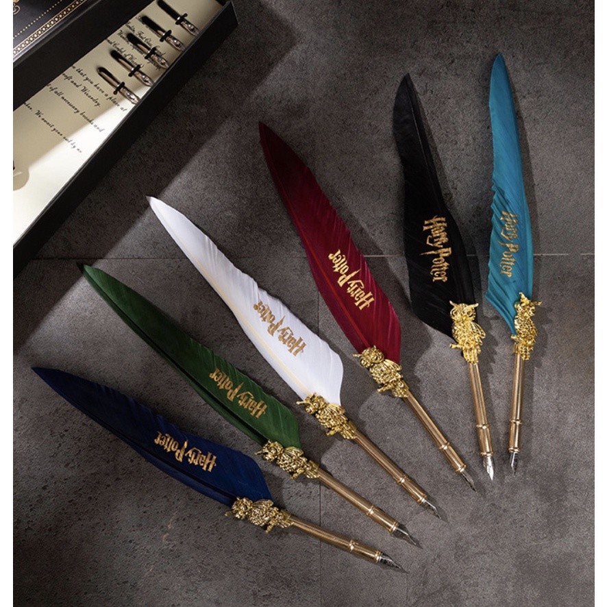 พร้อมส่ง  ปากกา ขนนก แฮร์รี่ พอตเตอร์  คอสเพลย์ metal core wand Harry Potter