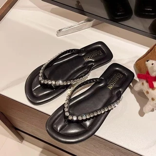 รองเท้าเเตะเเฟชั่นวัยรุ่นใส่สบายมาใหม่ X-645