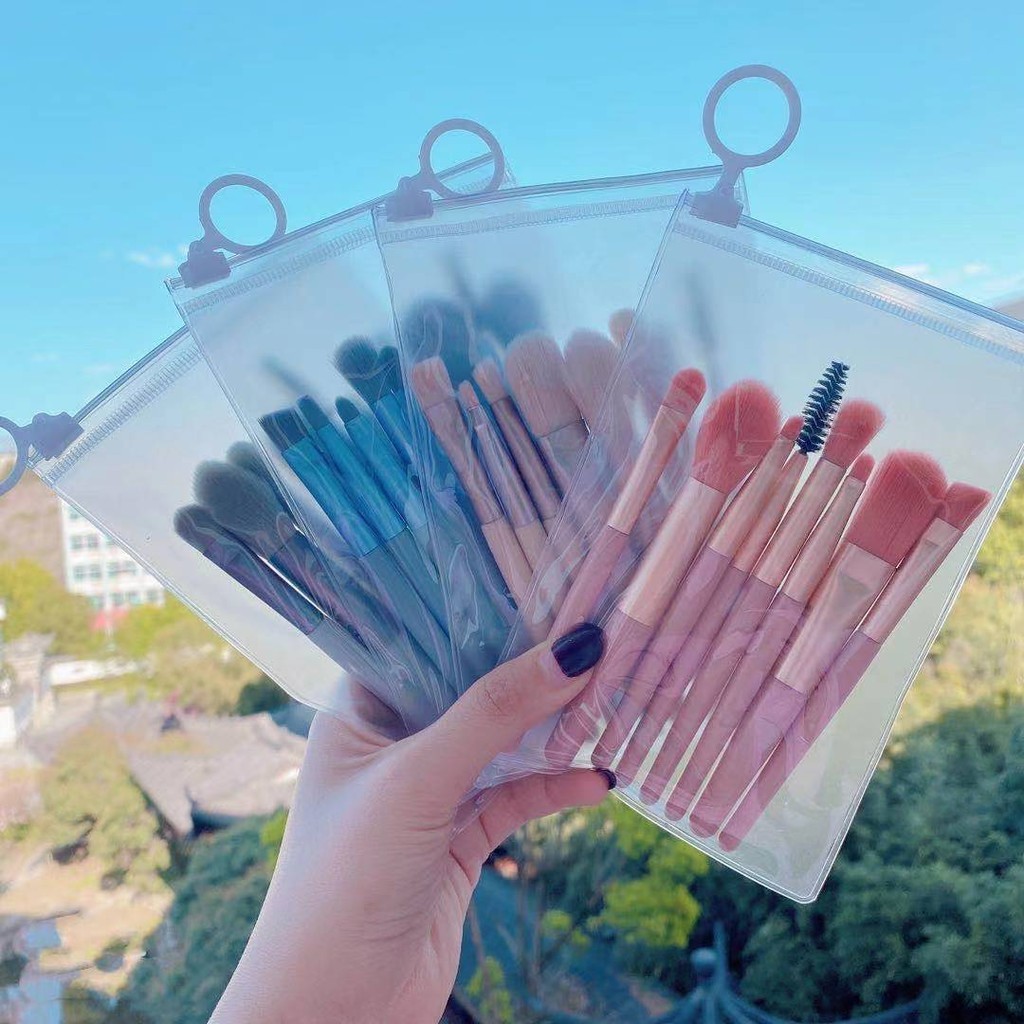 Lucky.girl: พร้อมส่ง เซ็ตแปรงแต่งหน้า8ชิ้น​พร้อมถุง อุปกรณ์แต่งหน้า V5252