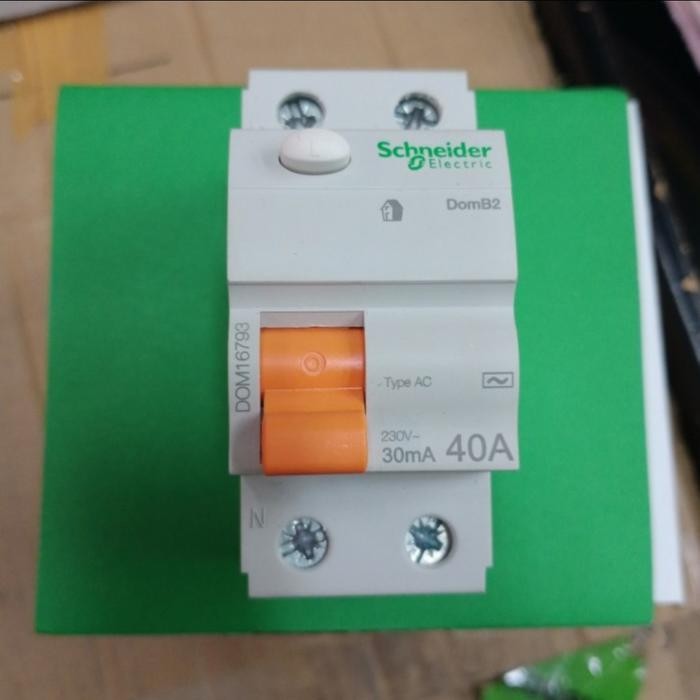 ELCB/RCCB Domae 2P 40A 30mA Schneider