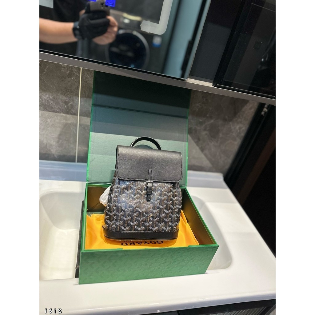 กระเป๋าสี่เหลี่ยมเล็กสไตล์ธุรกิจ พี175 แบบเป้สะพายหลัง Alpin Goryard เบา สบาย และทันสมัย มีกล่องบรรจ