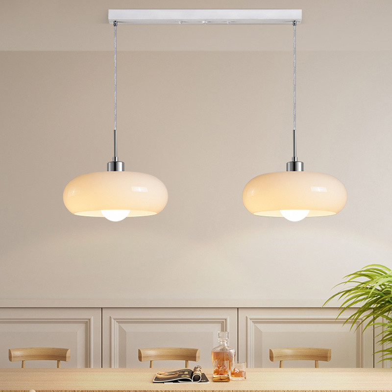 โคมไฟแขวน LED กระจกสไตล์นอร์ดิกสำหรับห้องรับประทานอาหาร ห้องนอน และห้องนั่งเล่น สไตล์มินิมอลลิสต์ Bauhaus