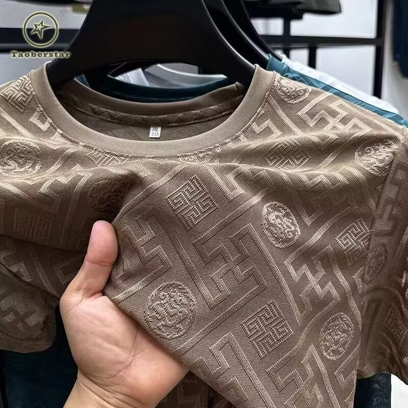 Taoberstar ผู้ชายแขนสั้นสง่างามแฟชั่นเรียบง่ายใหม่ผ้าไหมน้ำแข็งความรู้สึกเย็นเสื้อยืดผู้ชายชั้นนำ