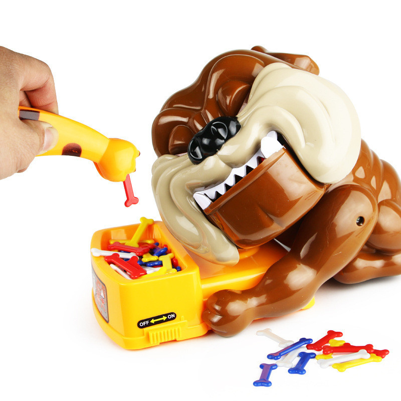 A Hot Sale#Creative Prank Hand Biting Beware of the Evil Dog Electric Dog Biting Bones Parent-Child 