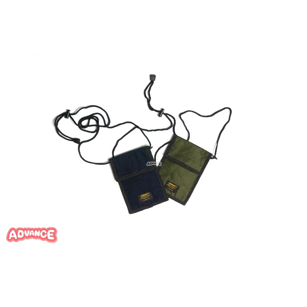 กระเป๋าคอทหาร hartt Wip ในรถยนต์