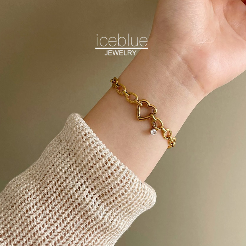 Iceblue-Vintage Heart Buckle Link Chain สร้อยข้อมือจี้เพชร 18K Gold Plated Titanium Steel Hypoallergenic กันน้ํา Non Tarnish สร้อยข้อมือแฟชั่นสําหรับผู้หญิง B30