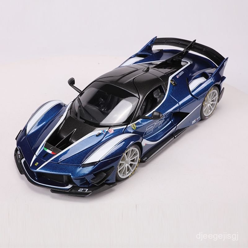 โมเดลรถซุปเปอร์คาร์ Bburago 1:18 Ferrari FXXK EVO โมเดลรถโลหะสำหรับสะสม
