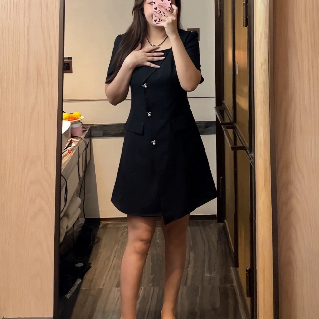 ชุดเดรสแขนสั้น  ดีไซน์คอเหลี่ยม เดรสกระโปรง ผ้านุ่ม ใส่สบาย เข้ารูป LHC507