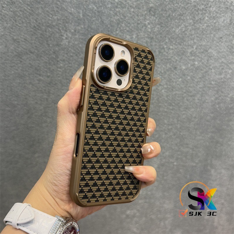 Magnetic Carbon Fiber PC เคสโทรศัพท์สําหรับ iPhone 16 ProMax/16Plus/15/14/13/12 Pro Max IP 11 ปลอกกันกระแทก Anti Drop ฝาครอบป้องกัน