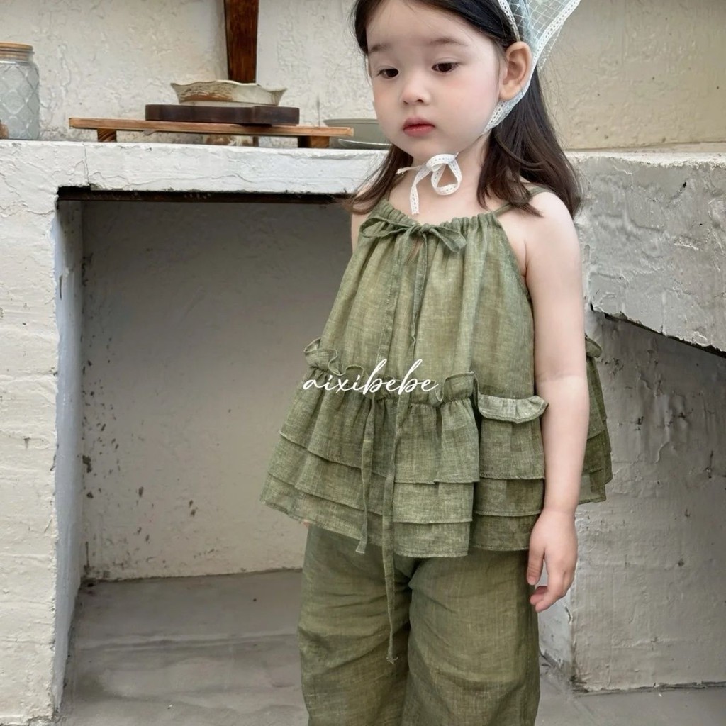 สาวฤดูร้อนชุด2025 สไตล์ใหม่แฟชั่นเด็กเกาหลีรุ่นสลิงเสื้อทารกลูกไม้กางเกงขากว้างชุดสองชิ้น