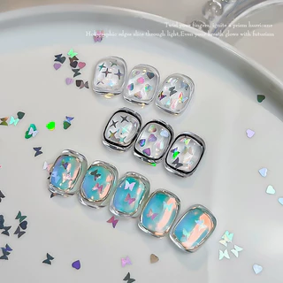 Nail Art สติ๊กเกอร์ติดเล็บเลื่อมตกแต่ง Star Love Heart ผีเสื้อเลเซอร์เงินเงาชนิดบรรจุกล่อง KOUDAN