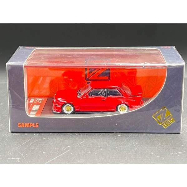 DCM 1:64
BMW M3 (E30) : Red